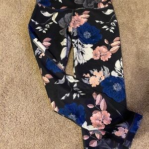 Old Navy Floral Legging